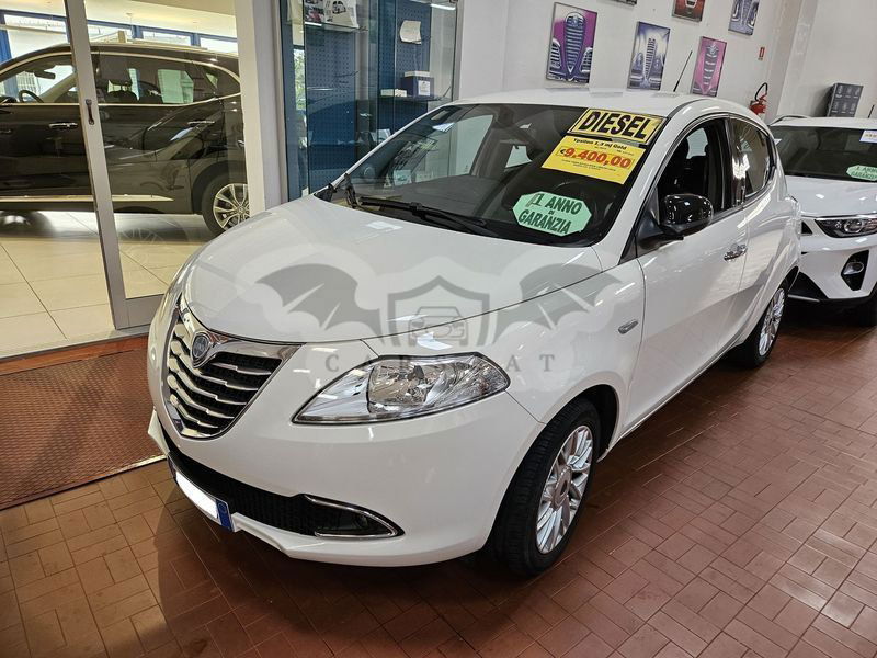 Lancia Ypsilon 2014