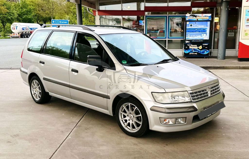 Mitsubishi Space Wagon 2003