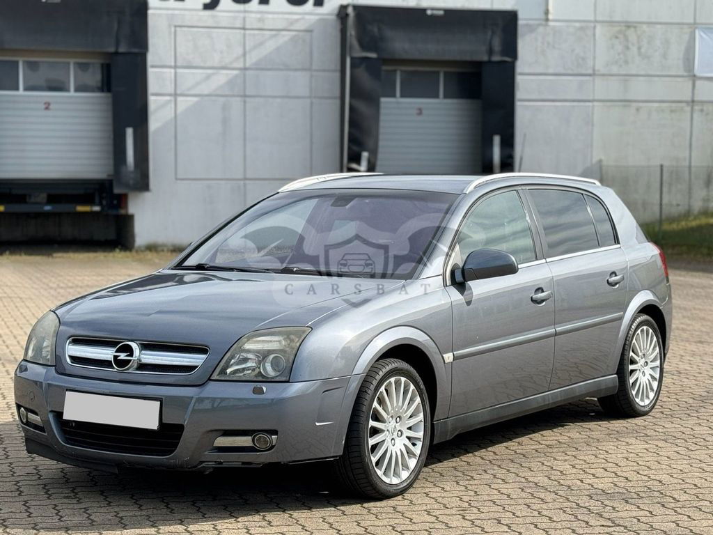 Opel Insignia 2005