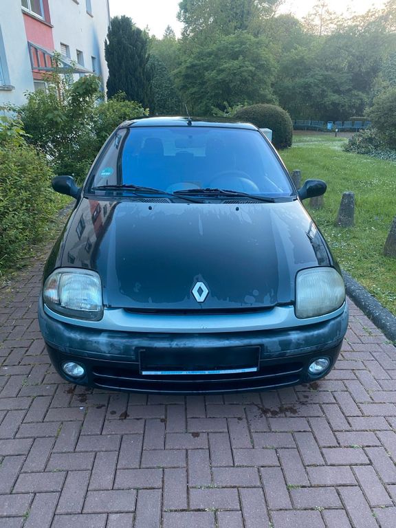 Renault Clio 1999