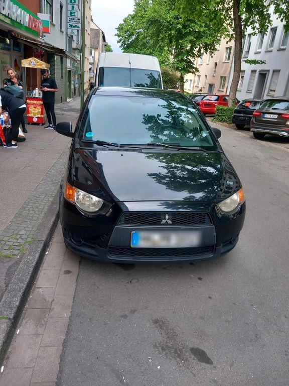 Mitsubishi Colt 2011
