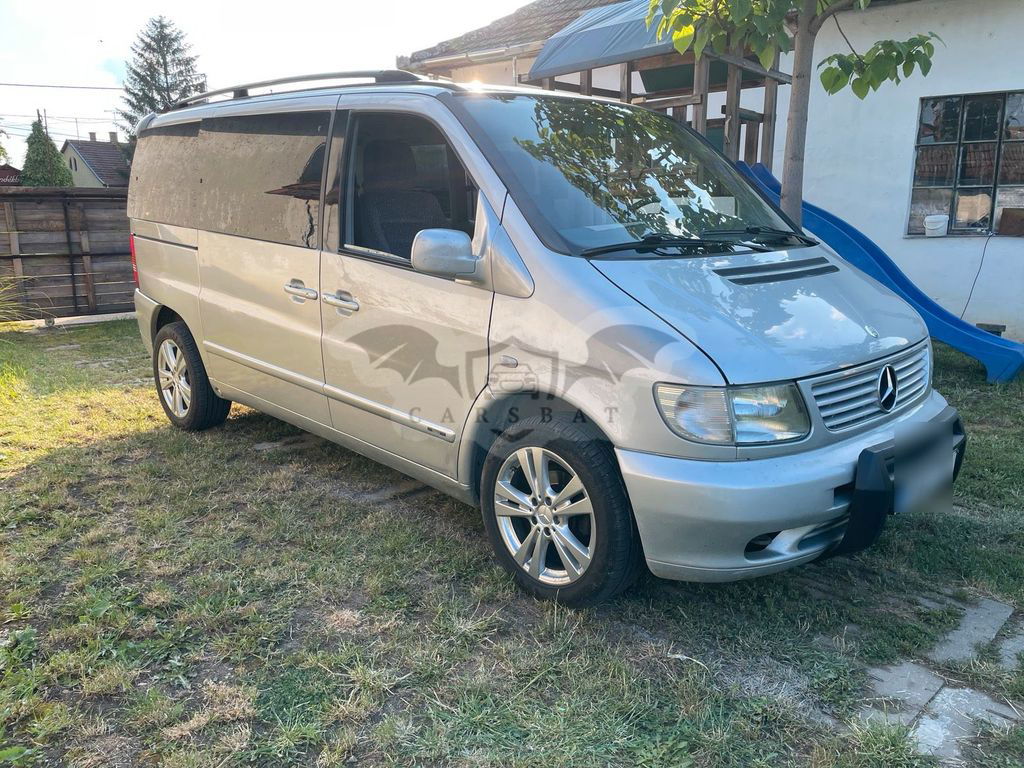 Mercedes-Benz V 220 2003