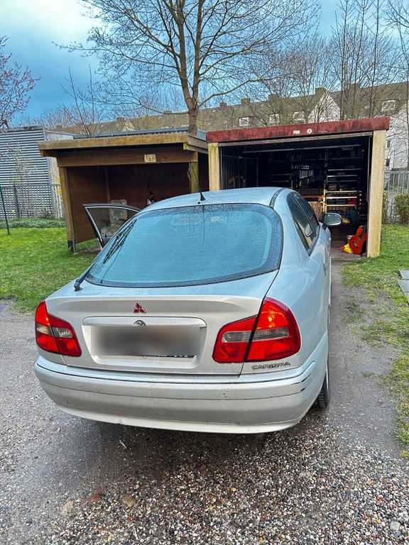 Mitsubishi Carisma 2001