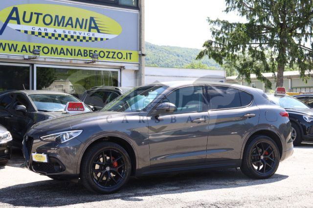 Alfa Romeo Stelvio 2017