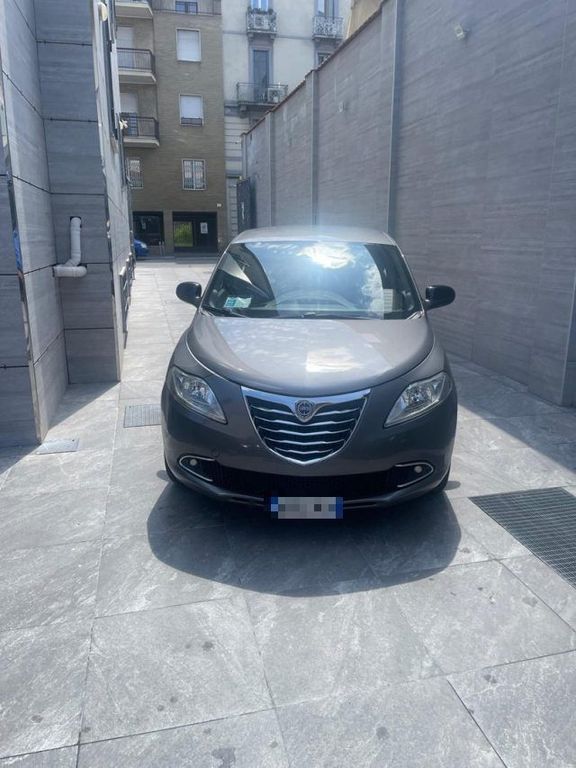 Lancia Ypsilon 2015