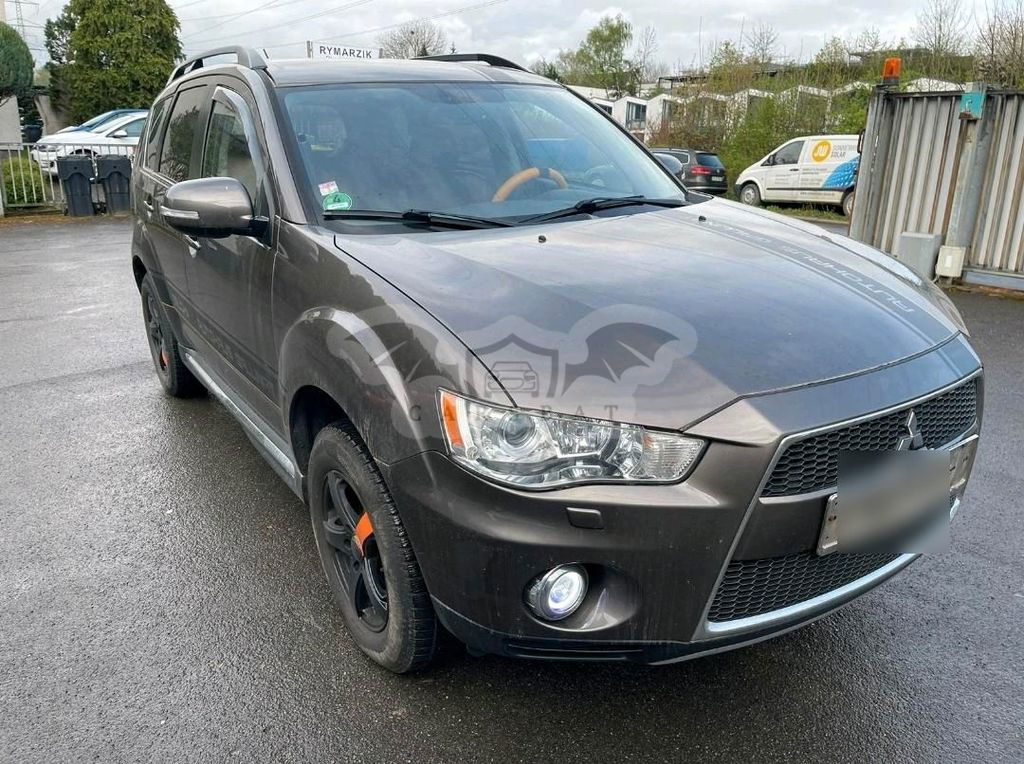 Mitsubishi Outlander 2012