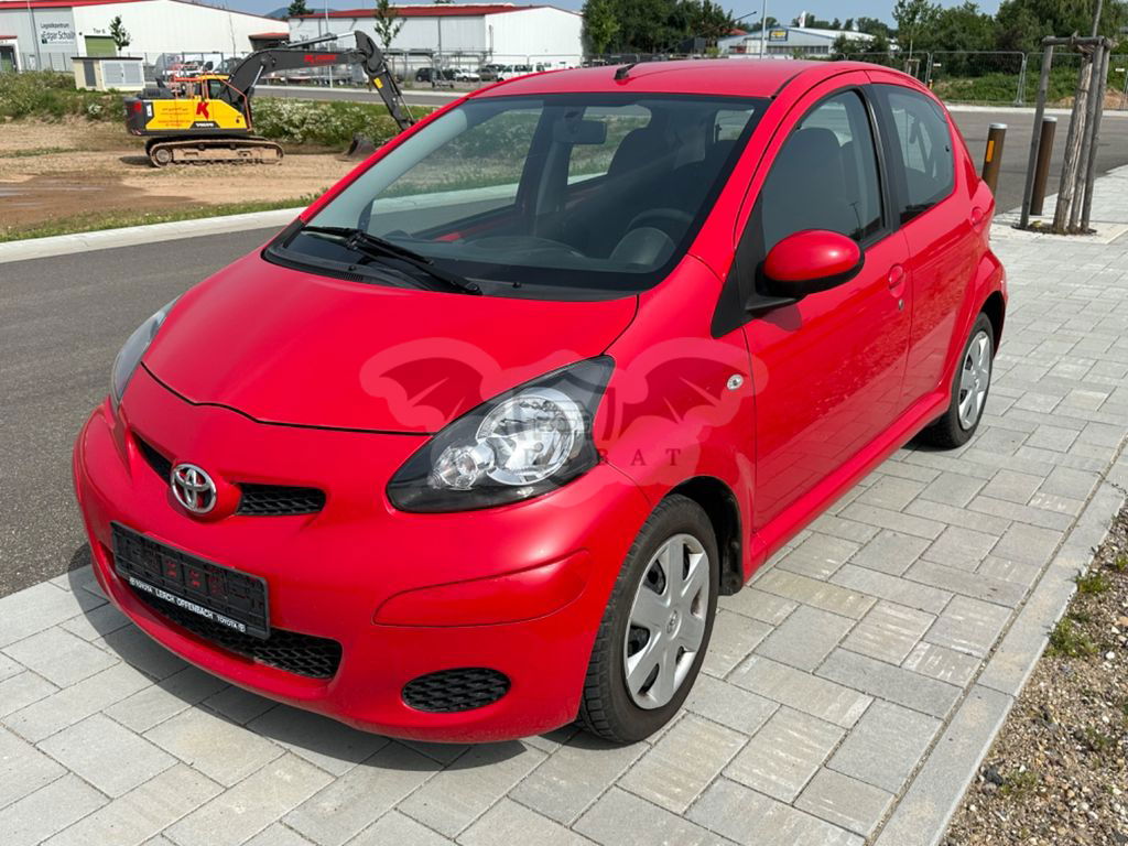 Toyota Aygo X 2011