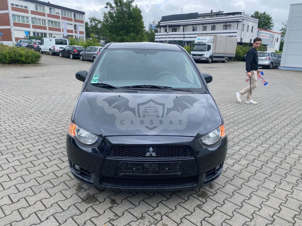 Mitsubishi Colt 2013