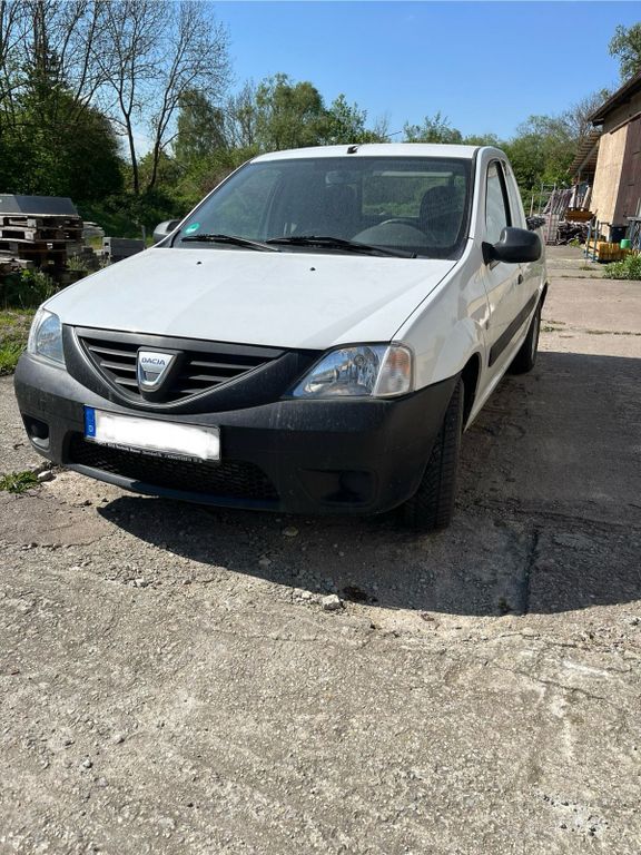 Dacia Logan 2011