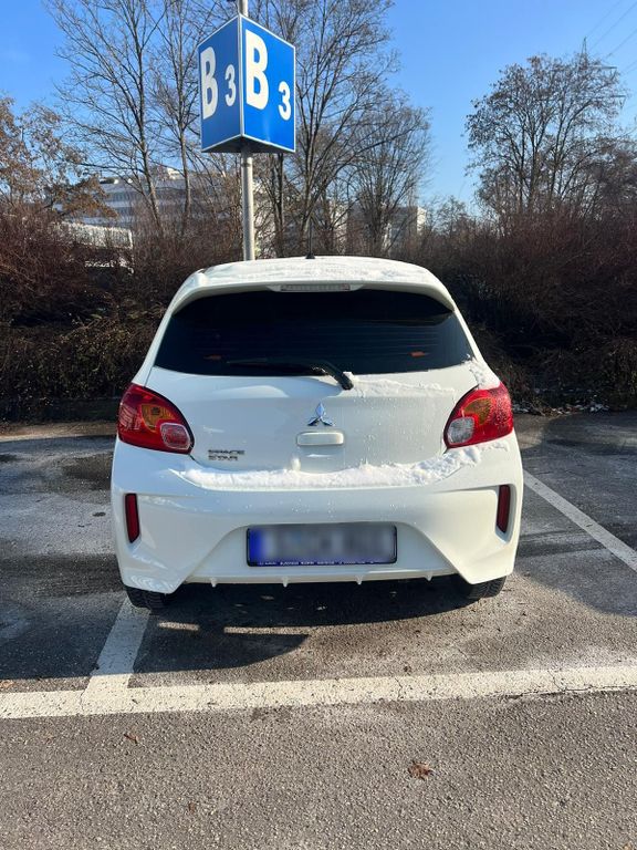 Mitsubishi Space Star 2023