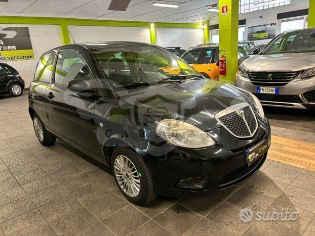 Lancia Ypsilon 2009