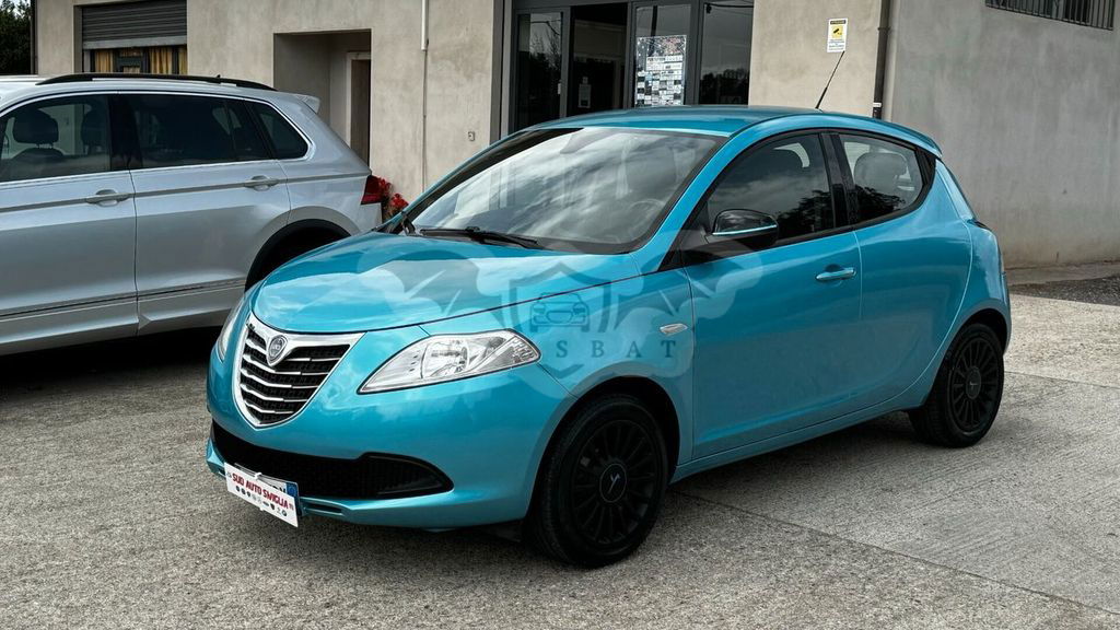 Lancia Ypsilon 2014