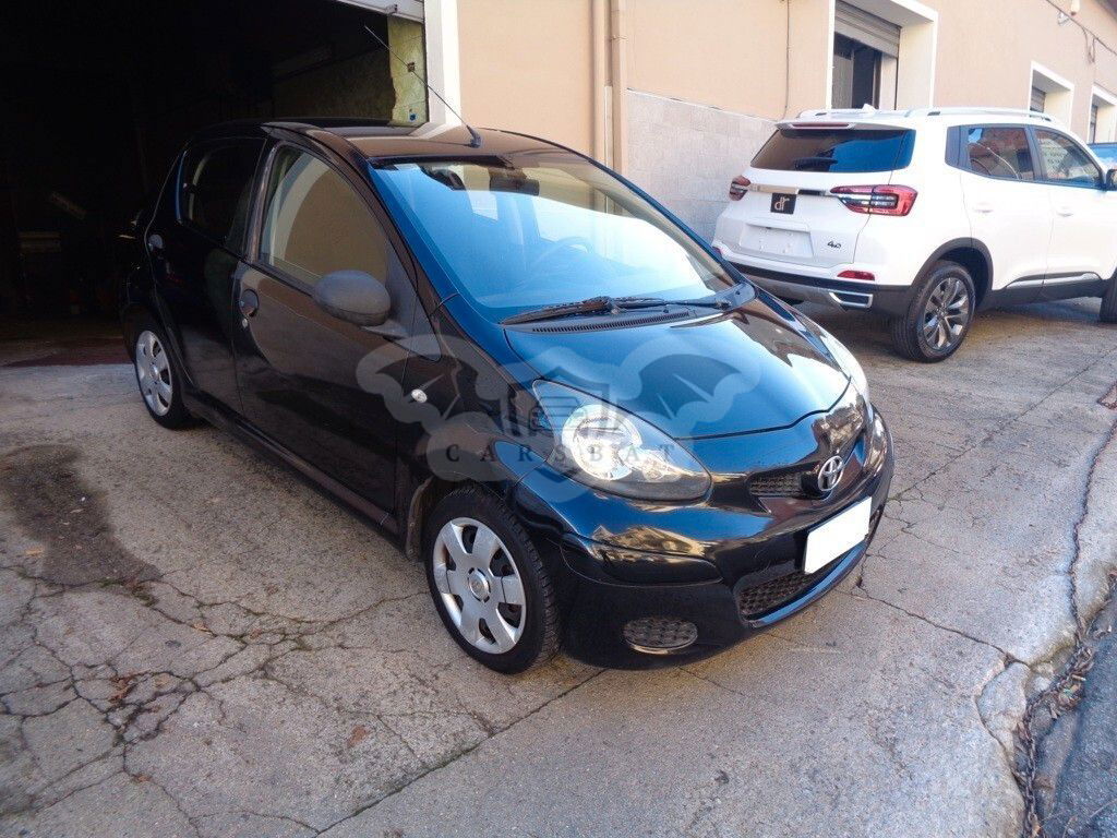 Toyota Aygo X 2011