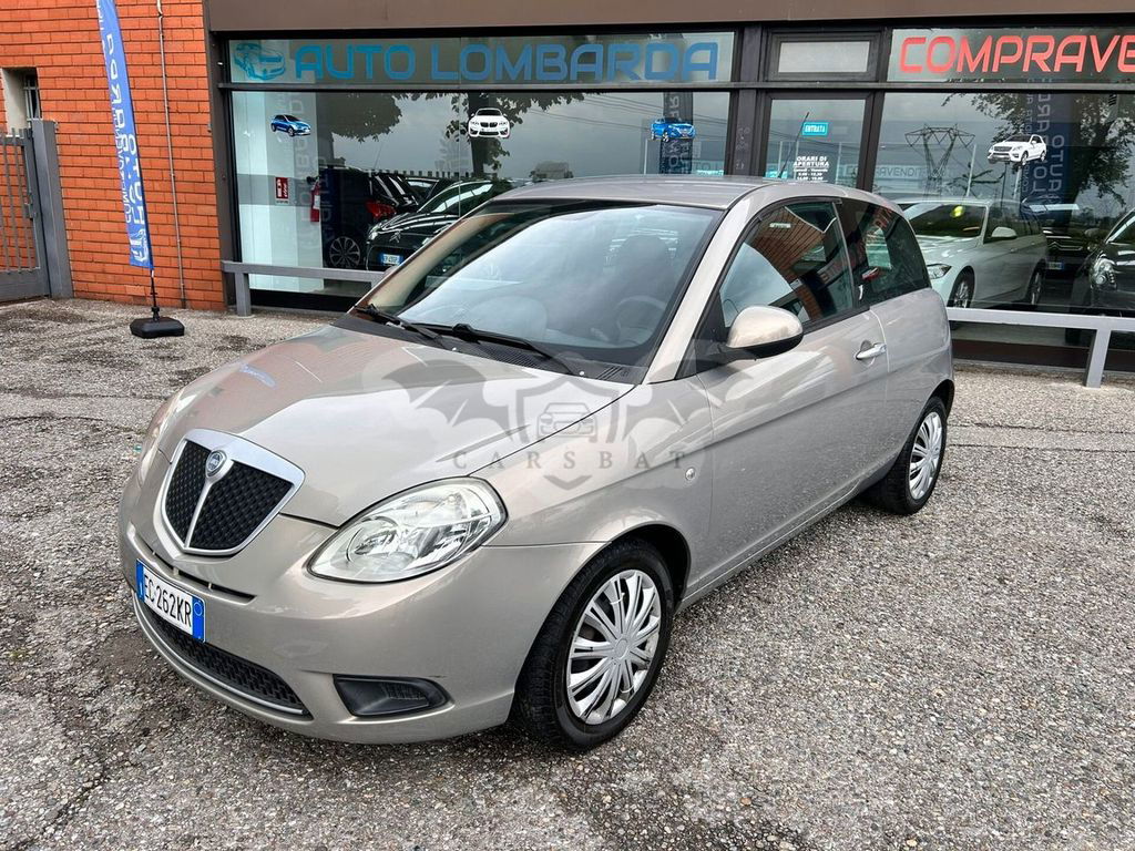 Lancia Ypsilon 2010