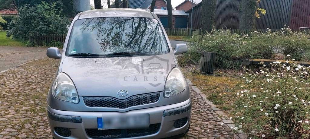Toyota Verso 2004