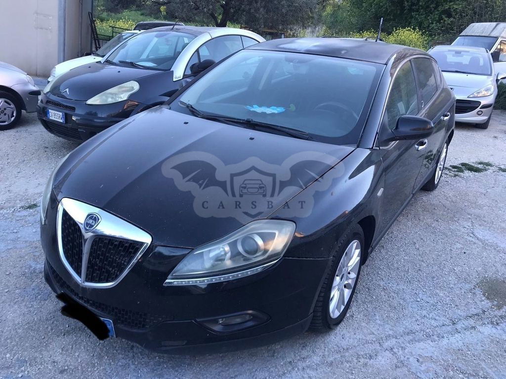Lancia Delta 2011