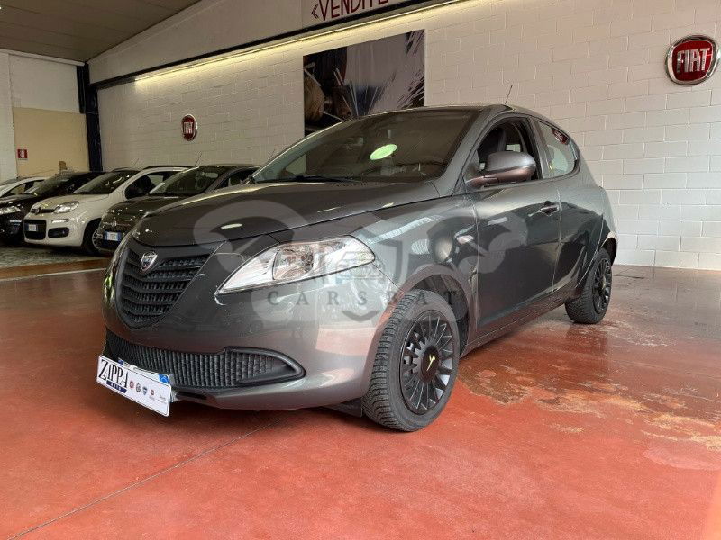 Lancia Ypsilon 2014