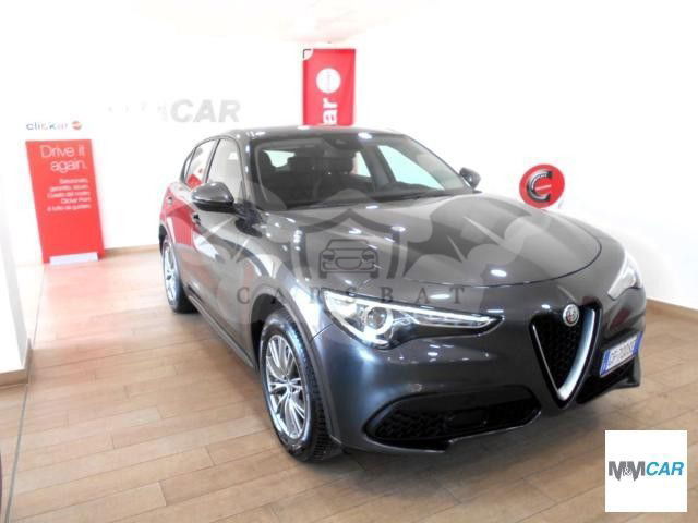 Alfa Romeo Stelvio 2021