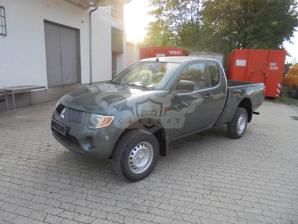 Mitsubishi L200 2006