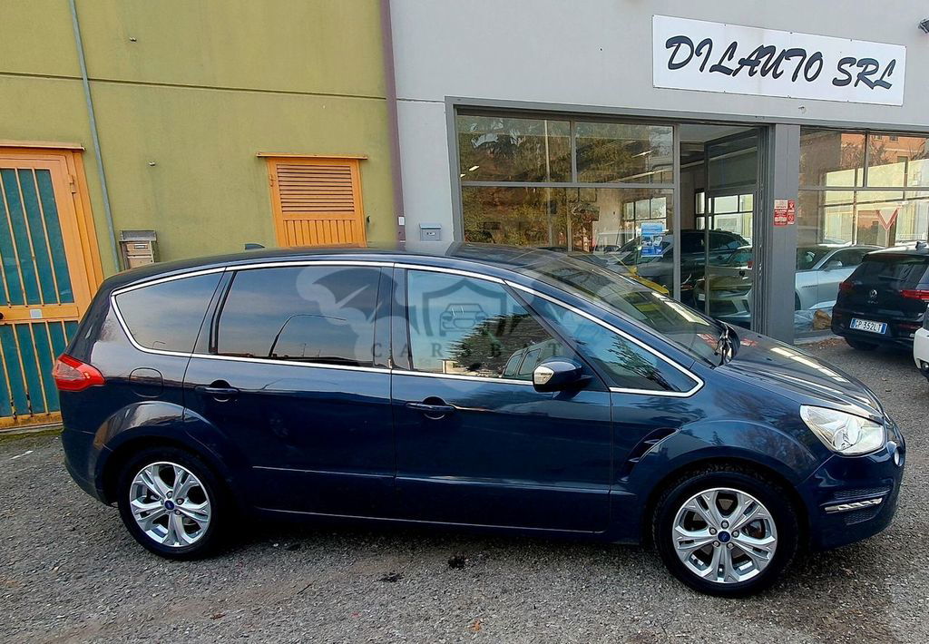 Ford S-Max 2012