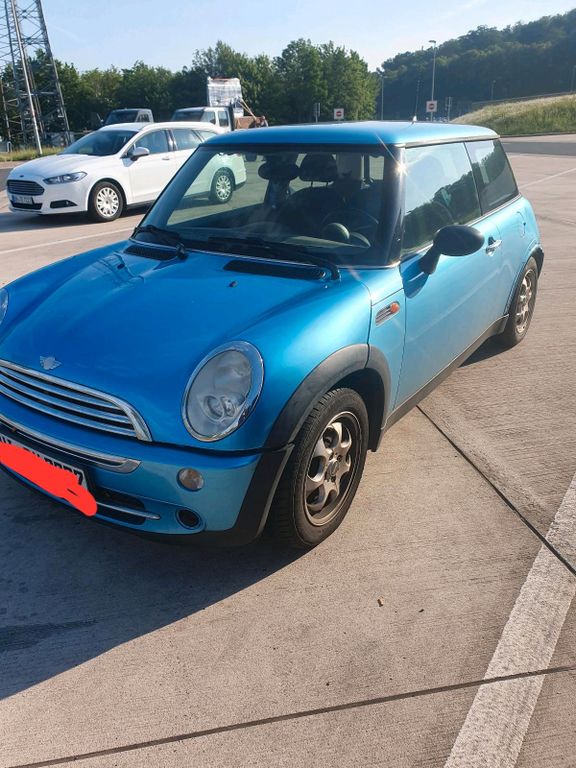 Mini One 2004