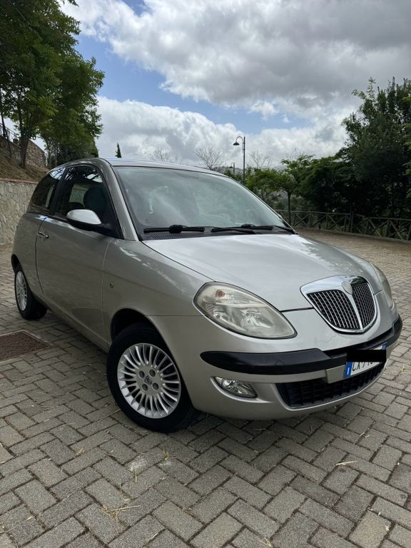 Lancia Ypsilon 2006