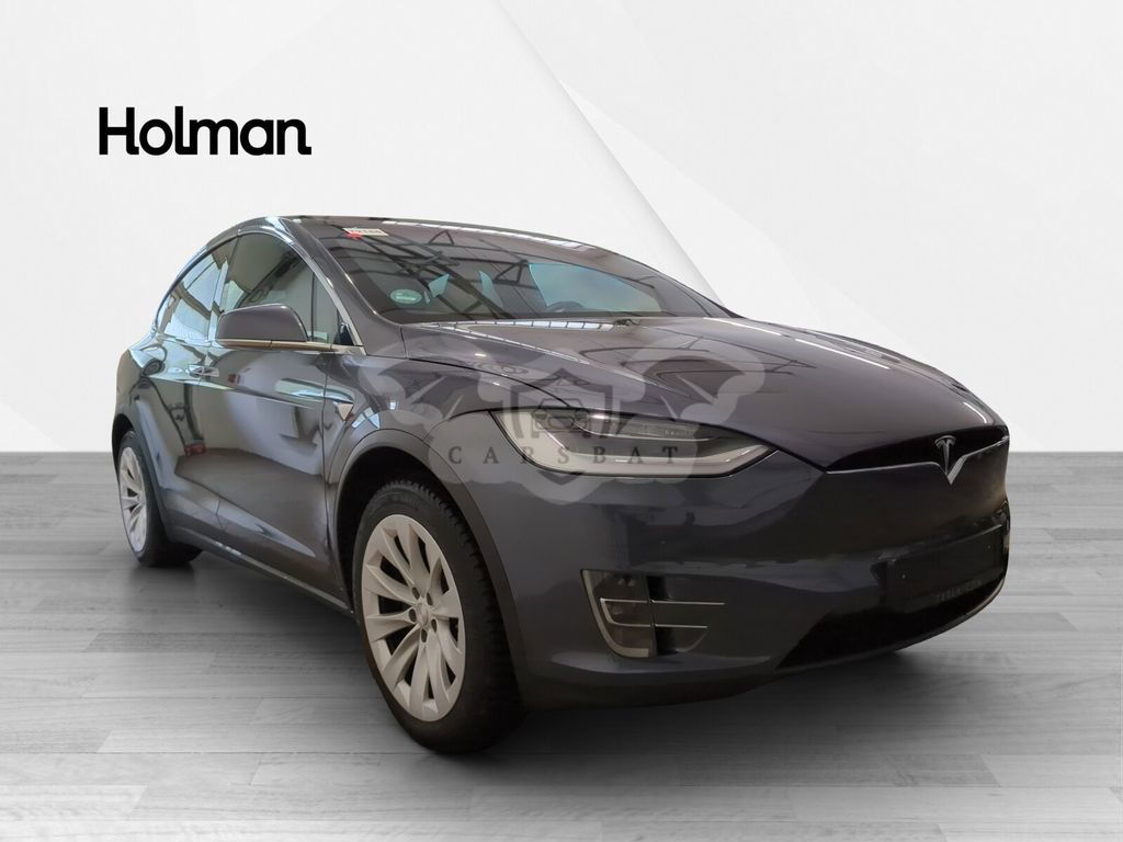 Tesla Model X 2020