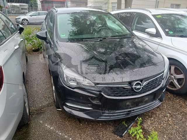 Opel Astra 2021