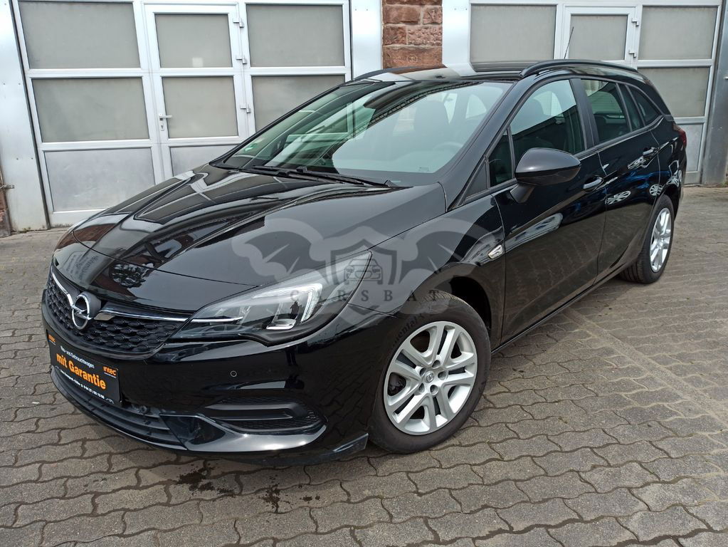 Opel Astra 2021