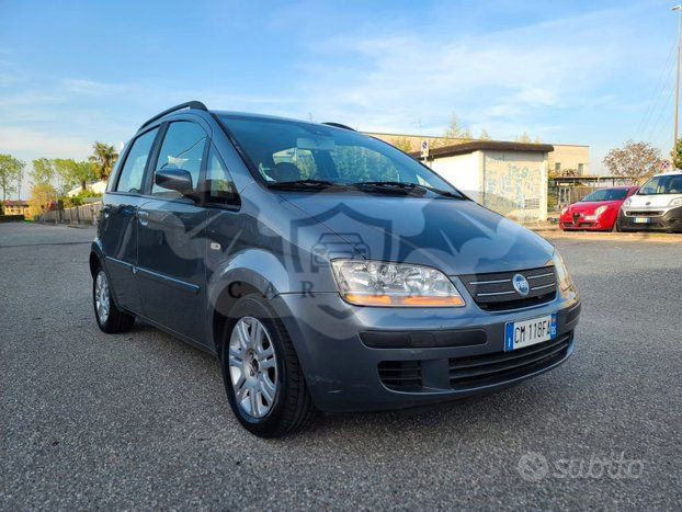 Fiat Idea 2004