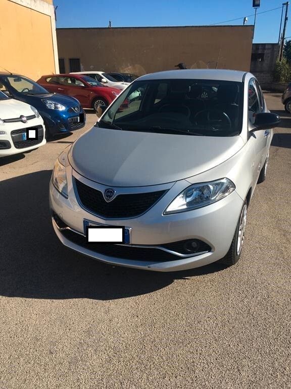 Lancia Ypsilon 2016