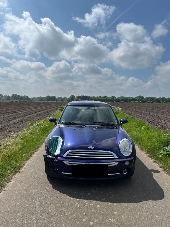 Mini One 2005