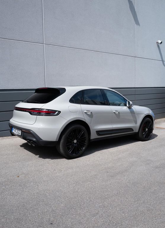 Porsche Macan 2023