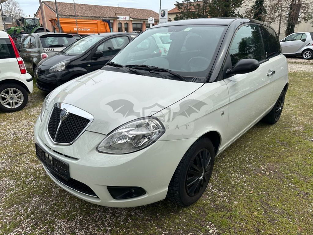 Lancia Ypsilon 2008