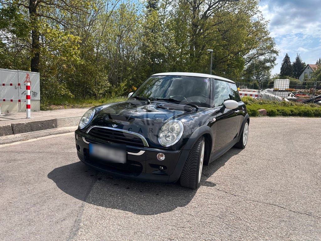 Mini John Cooper Works 2005