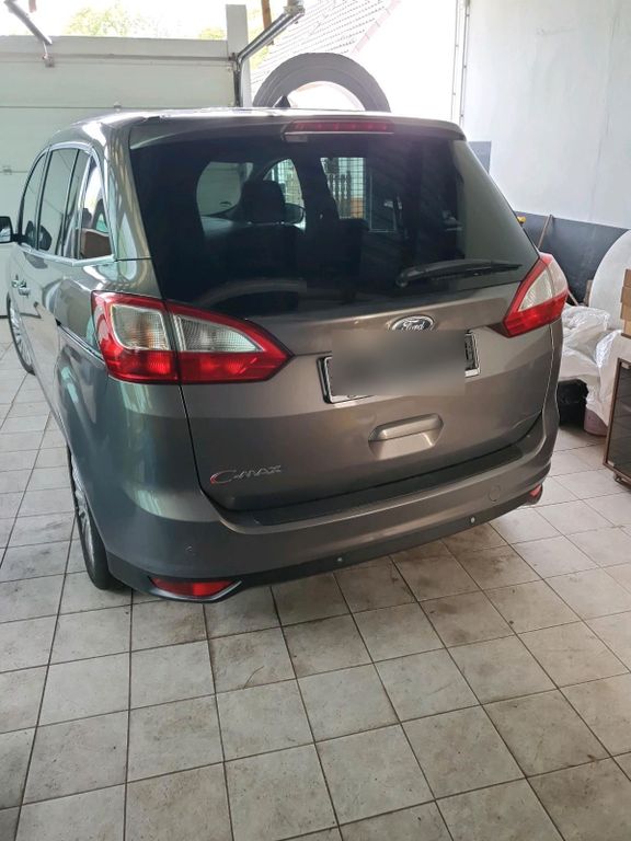 Ford Grand C-Max 2012