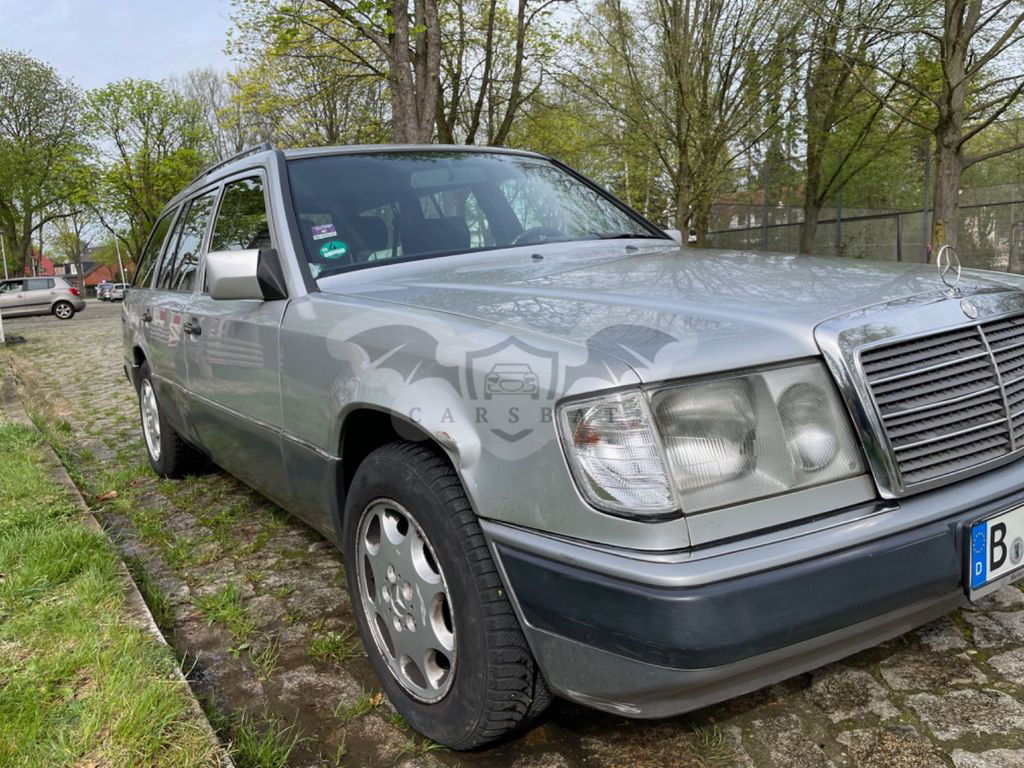 Mercedes-Benz V 230 1992
