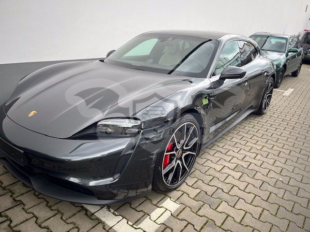 Porsche Taycan 2023