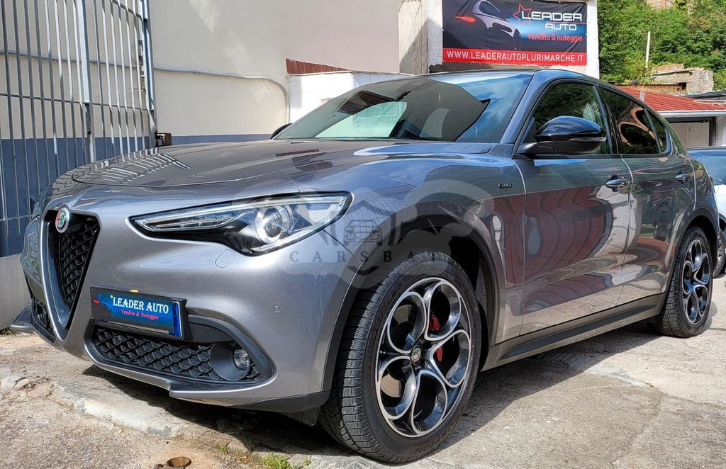 Alfa Romeo Stelvio 2021