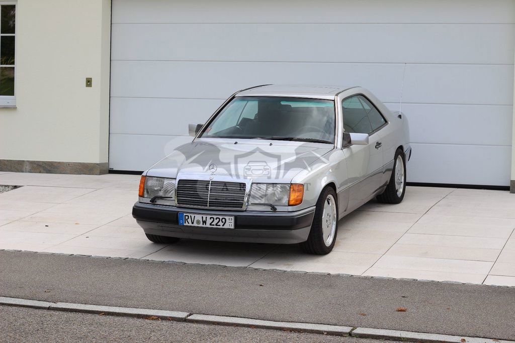 Mercedes-Benz CE 300 1991