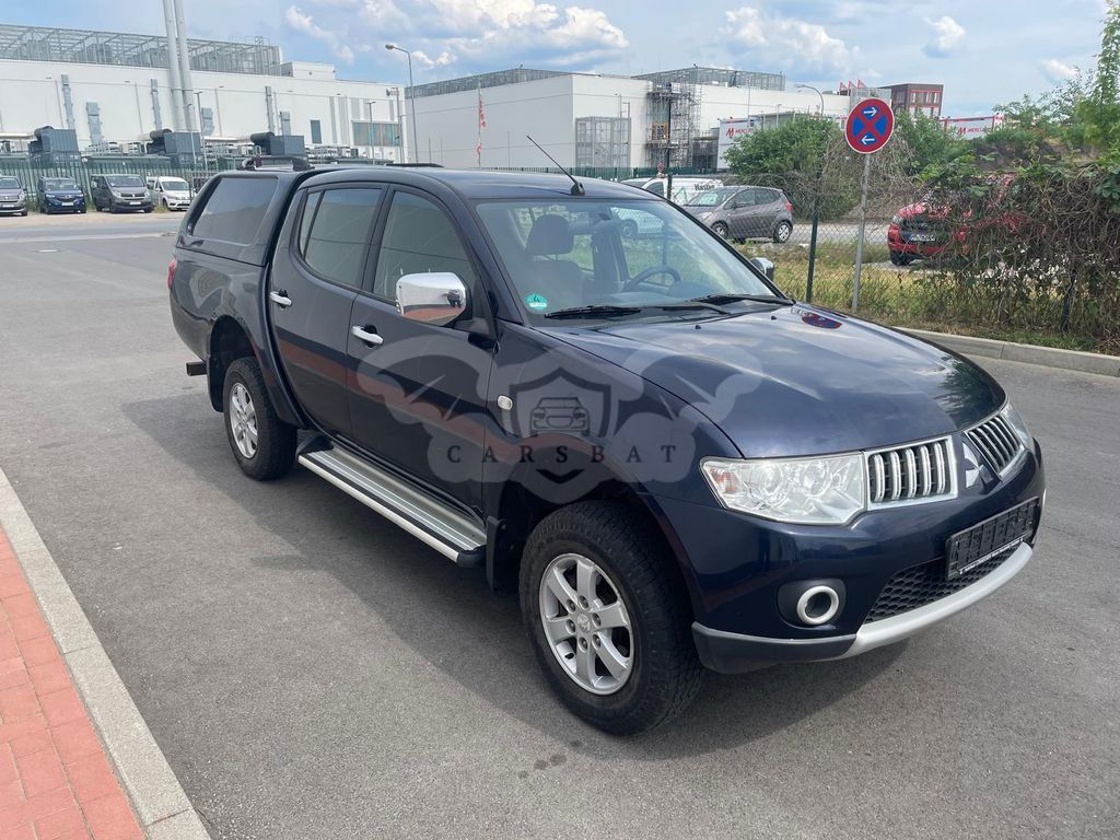 Mitsubishi L200 2013