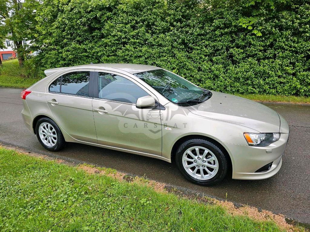 Mitsubishi Lancer 2011