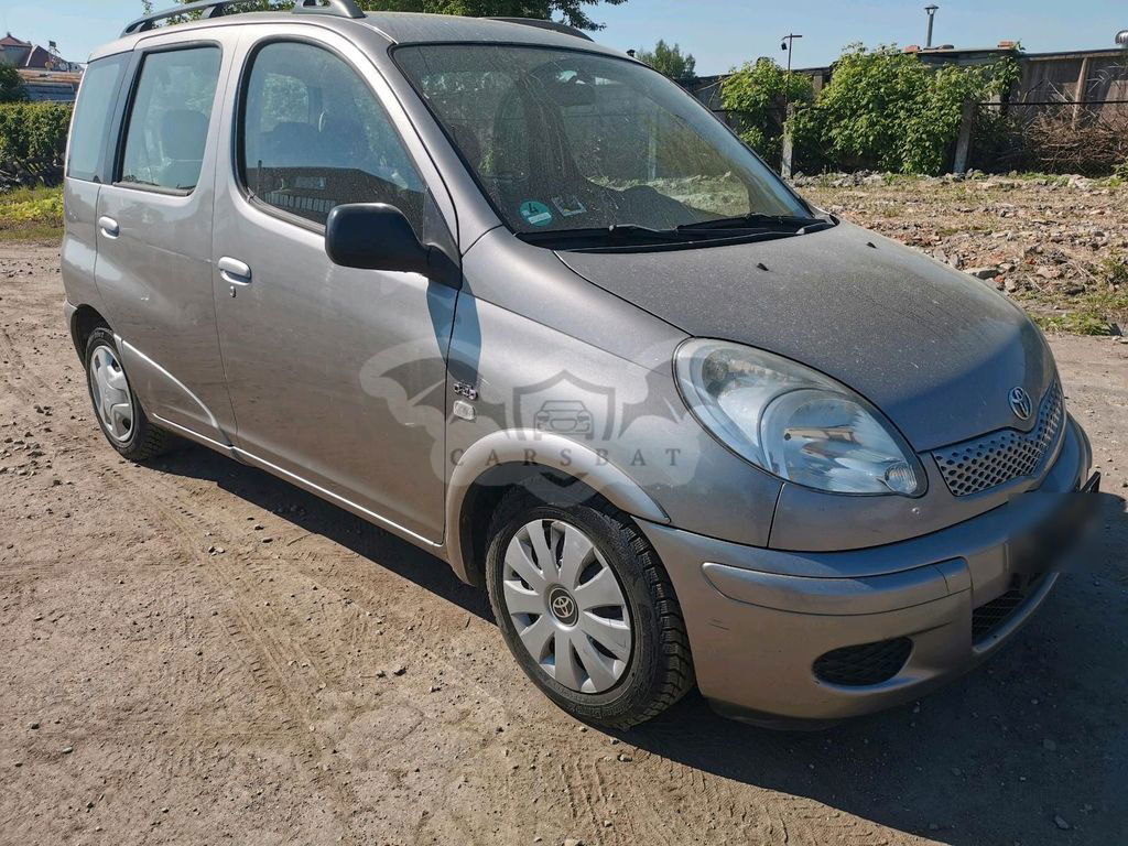 Toyota Verso 2004