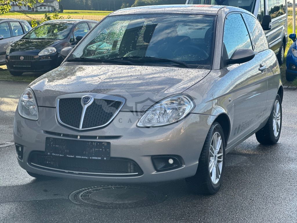 Lancia Ypsilon 2010