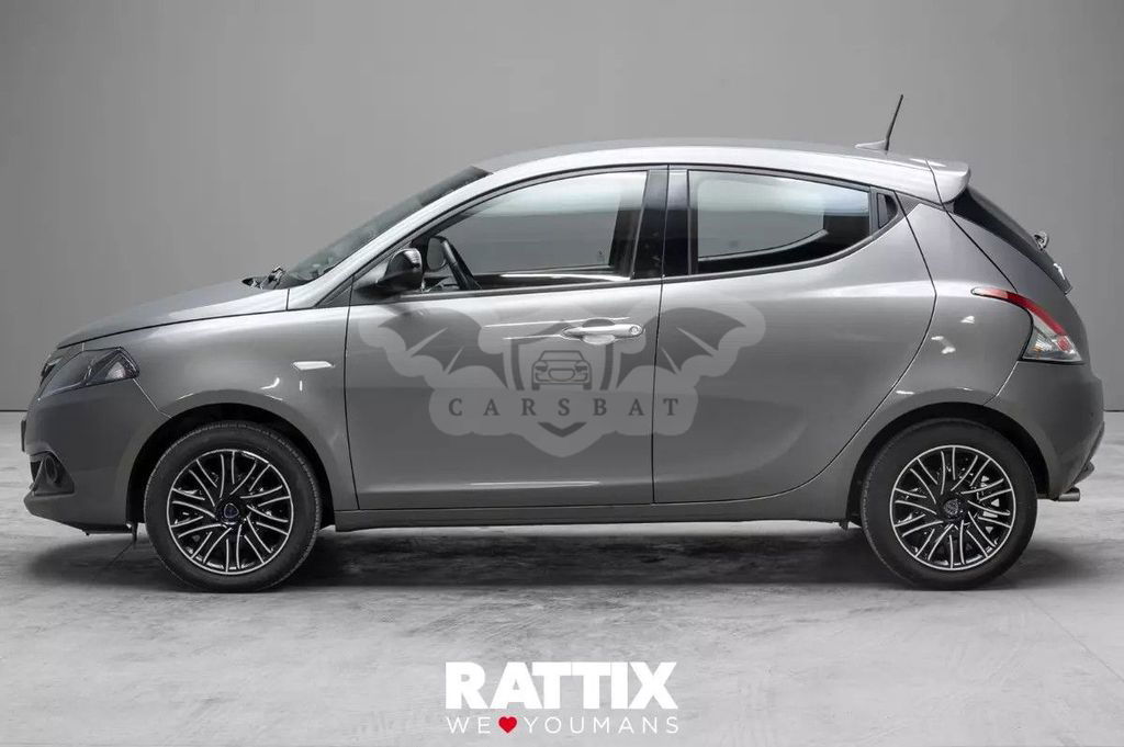 Lancia Ypsilon 2022