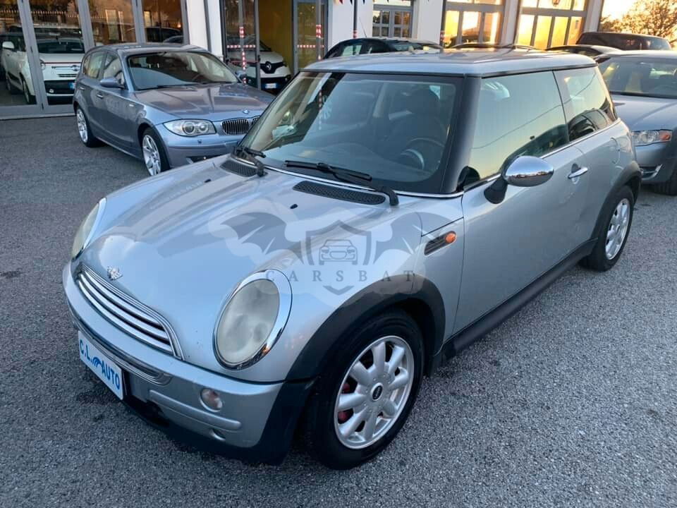 Mini One 2004