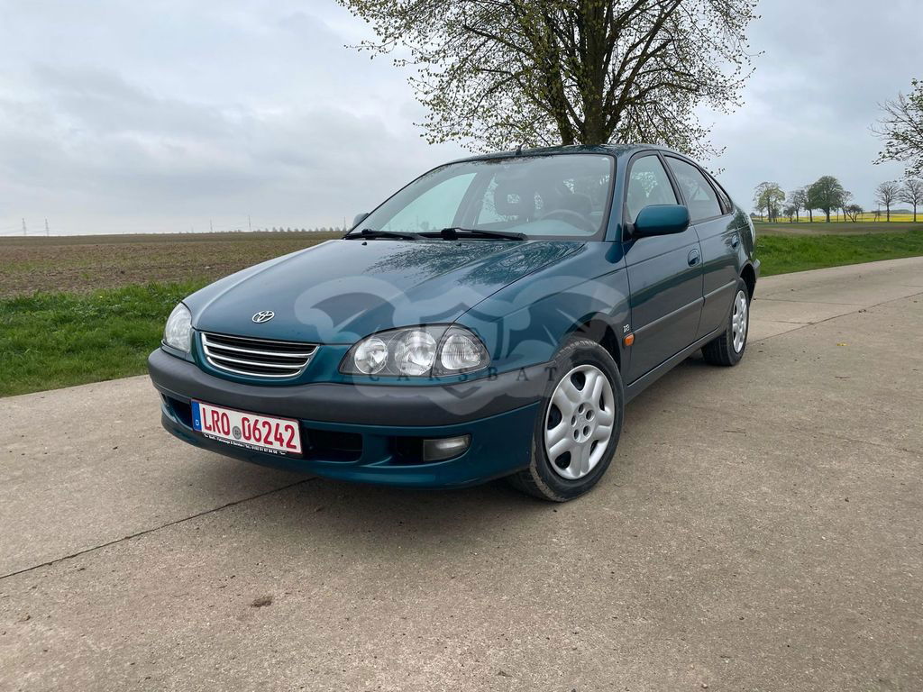Toyota Avensis 1999