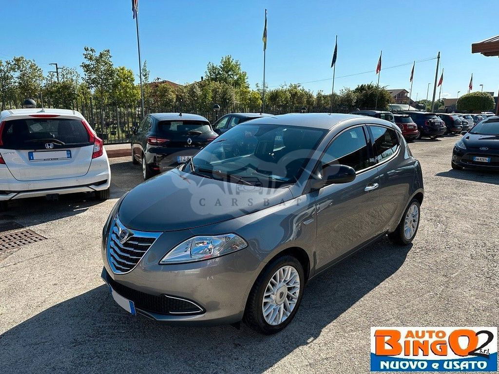 Lancia Ypsilon 2014