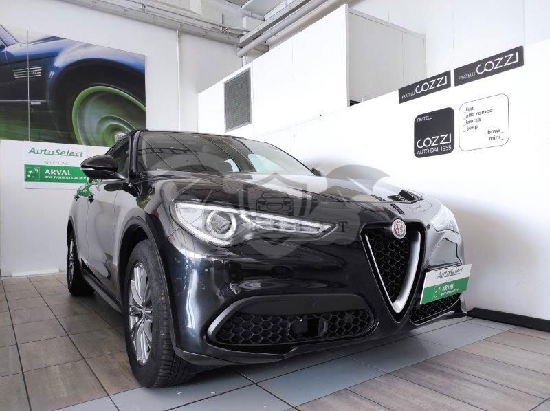 Alfa Romeo Stelvio 2021
