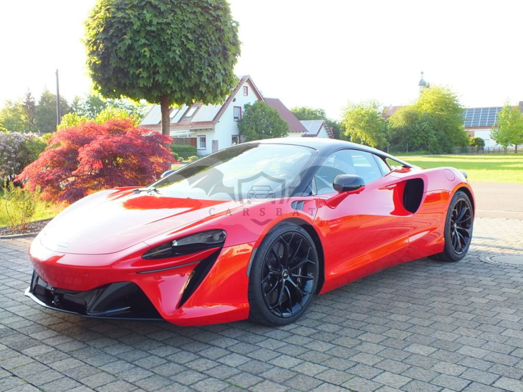 McLaren Artura 2023